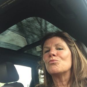 Meet your Posher, Gail